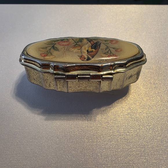 Vintage Bird Motif Trinket Box Pills Box - Picture 6 of 8